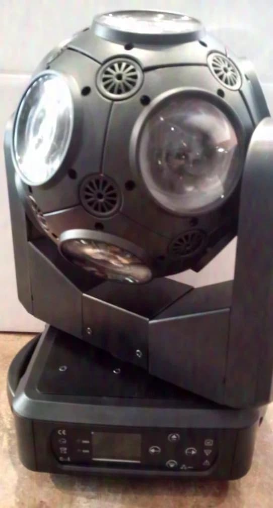 LED MovingHead Football 6x20W RGBW