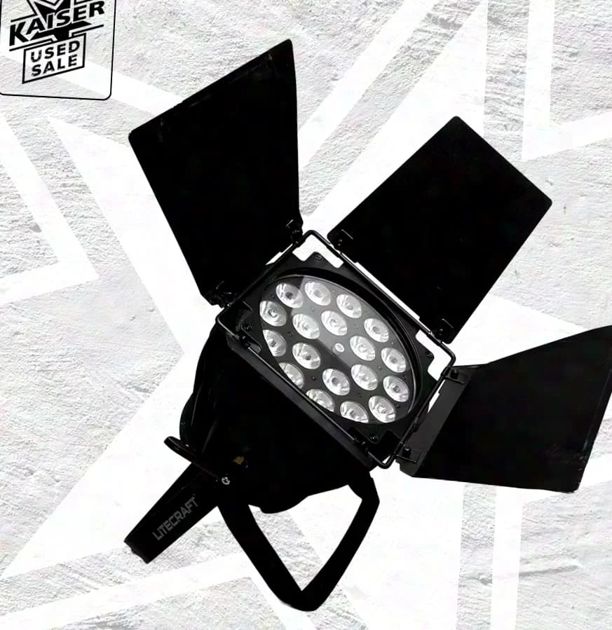 LITECRAFT OutLED WT20.swa, 18x10W SWA, IP65, DMX 5pol, schwarz