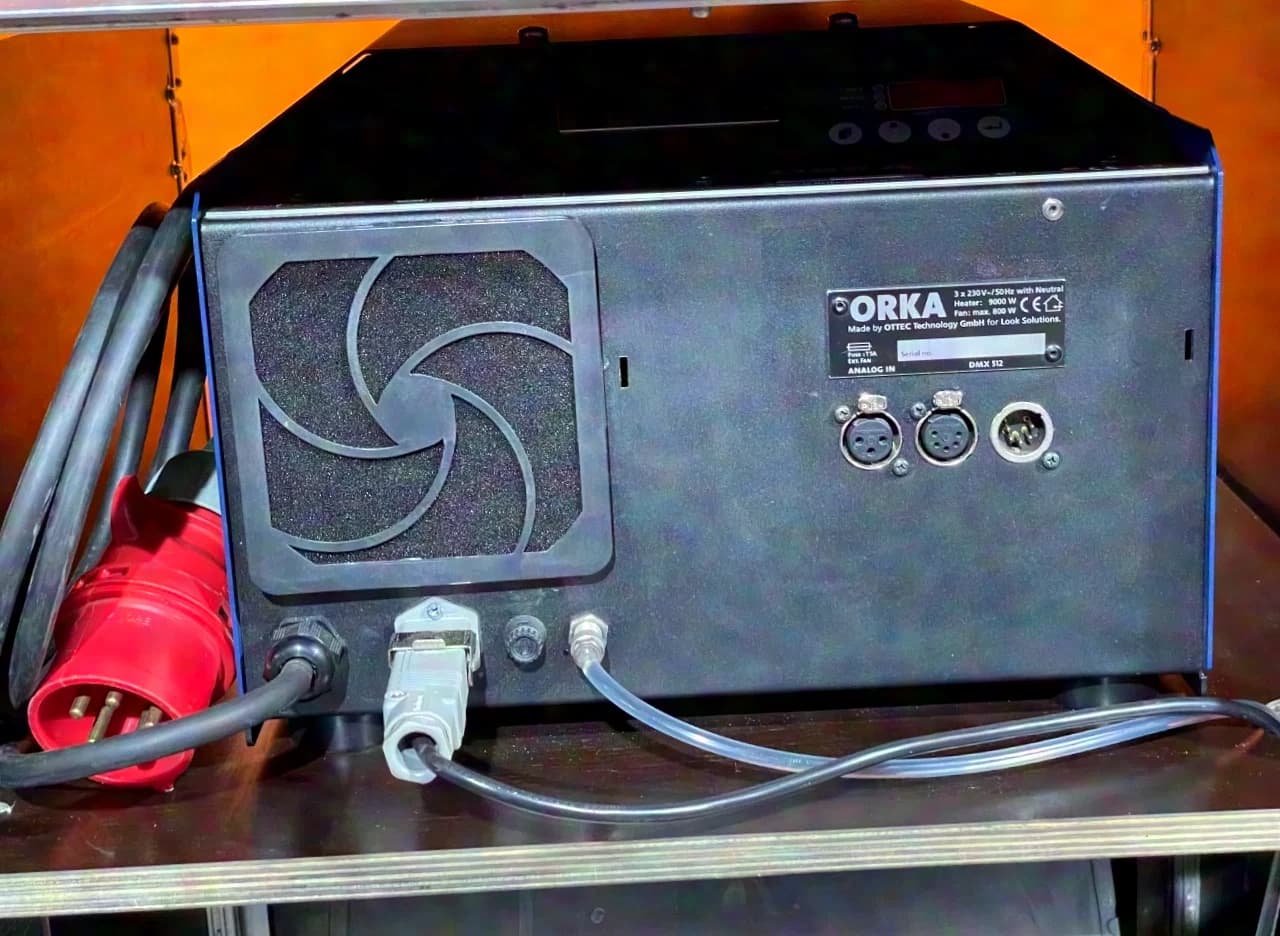 LOOK SOLUTIONS ORKA TourPack | 9kW Nebelmaschine inkl. Case & Lüfter