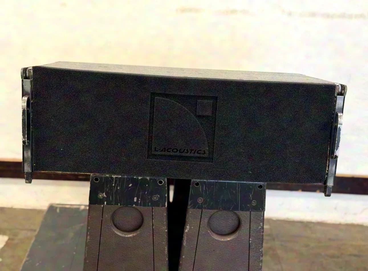 L-Acoustics dV-Dosc inkl. 3er Cases 24er Set