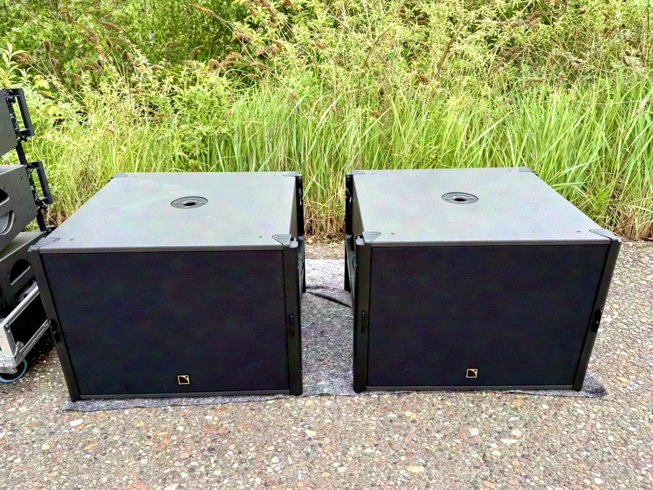 L‘acoustics KARA II Set mit SB18 und LA8