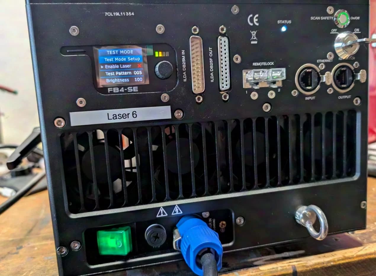 Lightspace USA Unicorn 11000 RGB FB4
