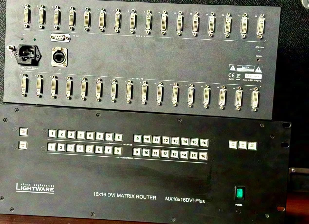 Lightware MX16x16DVI-Plus Matrix Kreuzschiene DVI