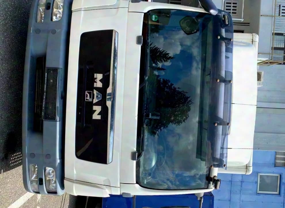 MAN TGL 8.220 Möbelkoffer 6,2m AHK Automatik
