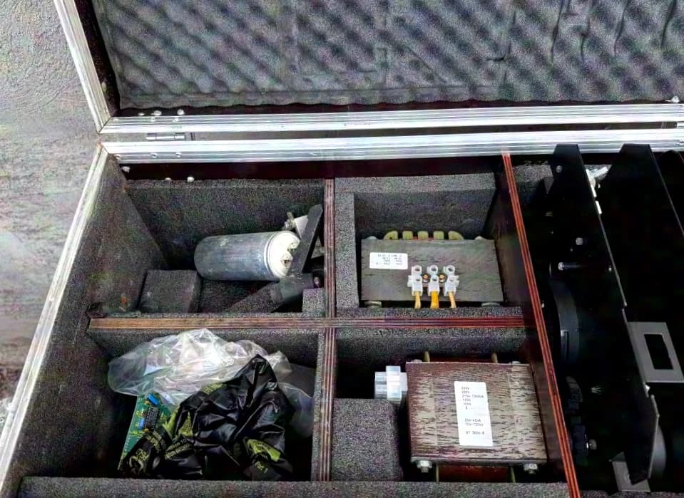 MARTIN PROFISSIONAL 1220 - PRO - Ersatzteilset im Flightcase