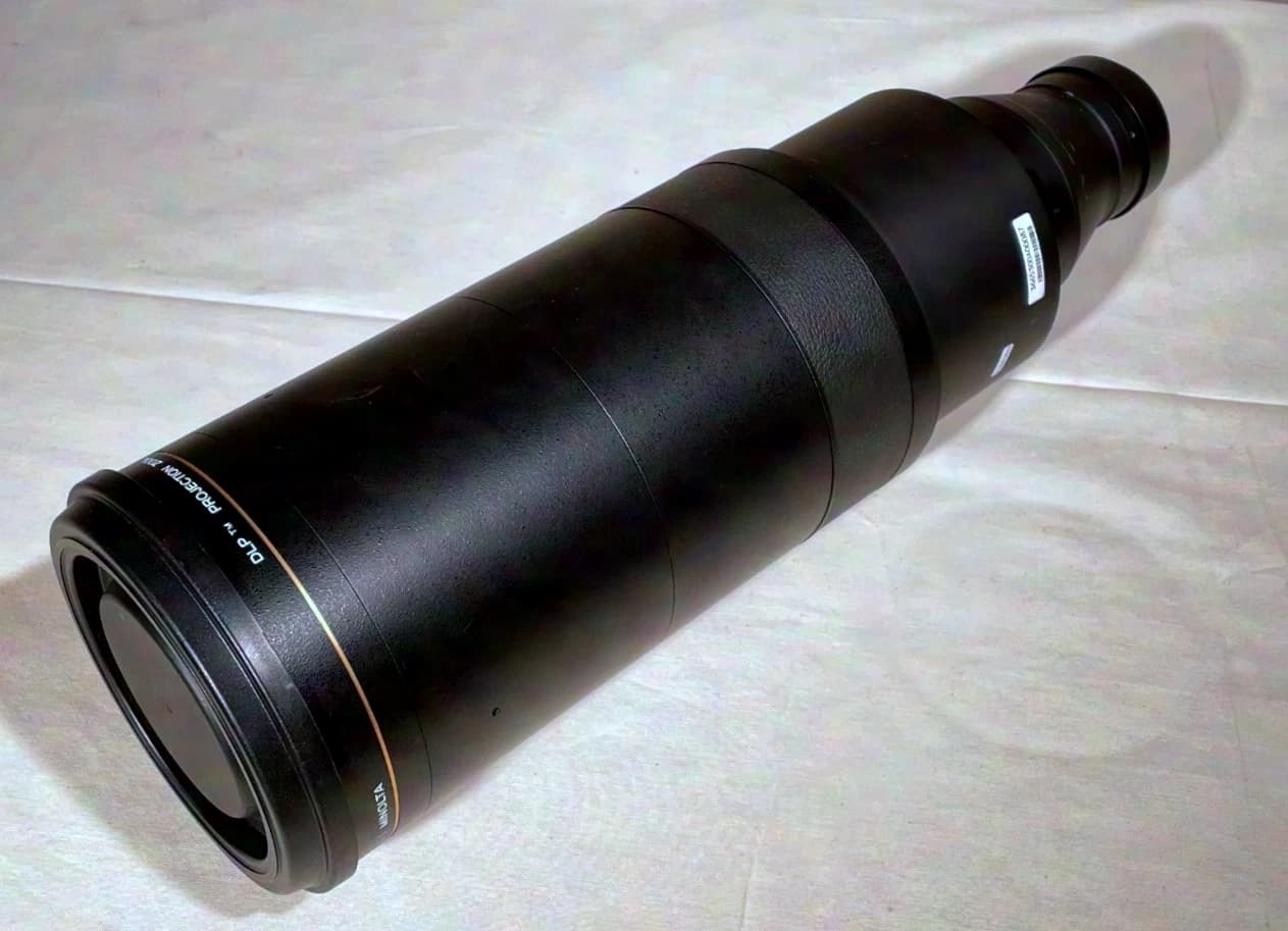 MINOLTA | XGA OPTIK | 7-15:1 | DLP Projection Zoom