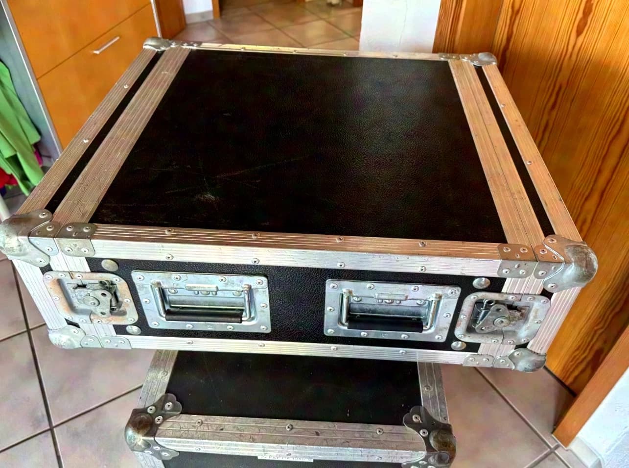 ML Cases 4HE Rack mit Shock Mount 9mm 60cm Einbautiefe