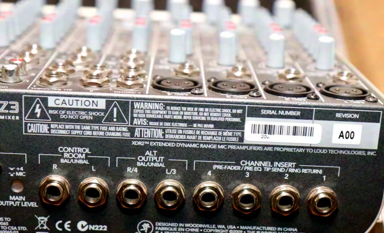 Mackie - 1202-VLZ3