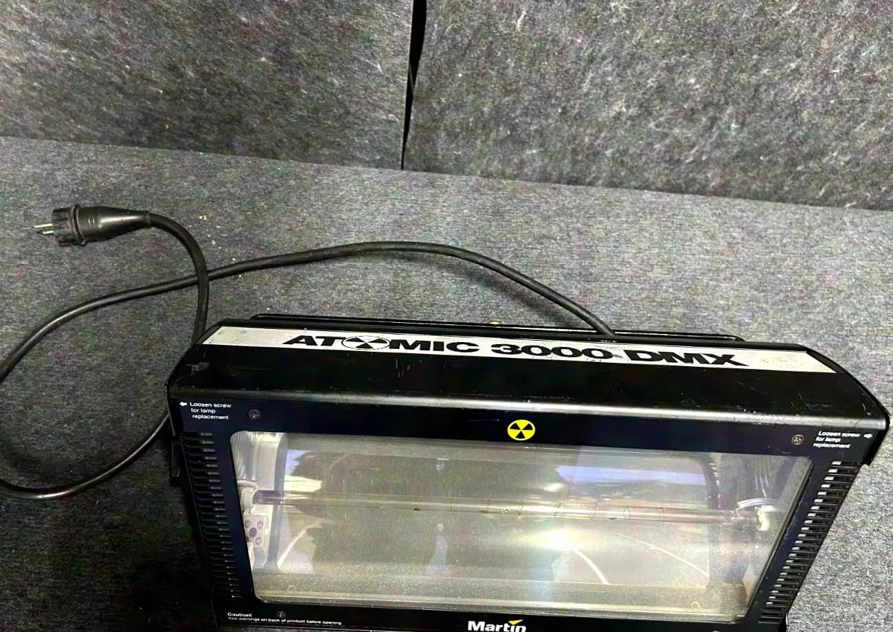 Martin Atomic 3000 DMX