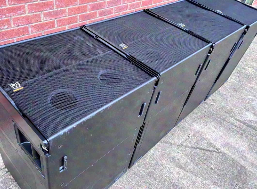 Martin Audio W8LM Linearray-Set