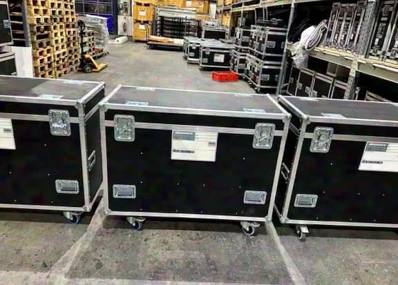 Martin MARTIN ELP-WW LED Zoom Profilscheinwerfer MARTIN ELP-WW LED Zoom Profilscheinwerfer