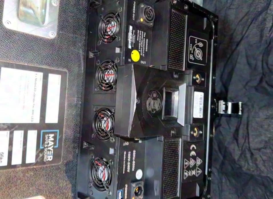 MediaLED 4er Set MediaLED xStrobe Pro 3000 LED
