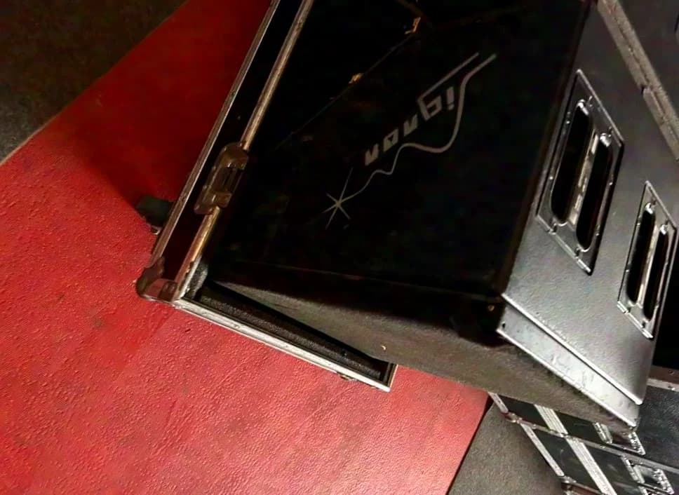 Meyer Sound UM-1P selfpowered fullrange Speaker