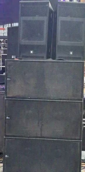 Meyer sound X 82