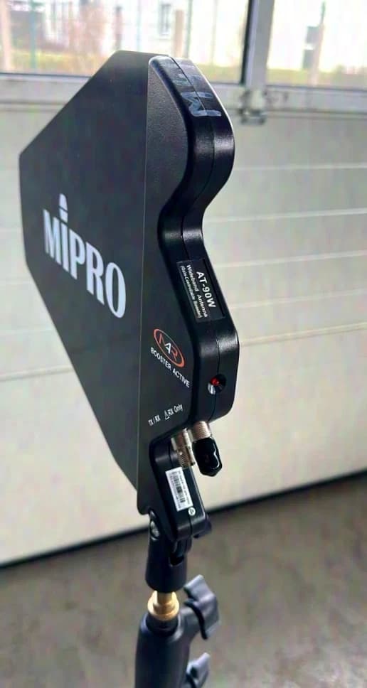 Mipro AT-90W Set kombinierte Sende / Empfangsantenne