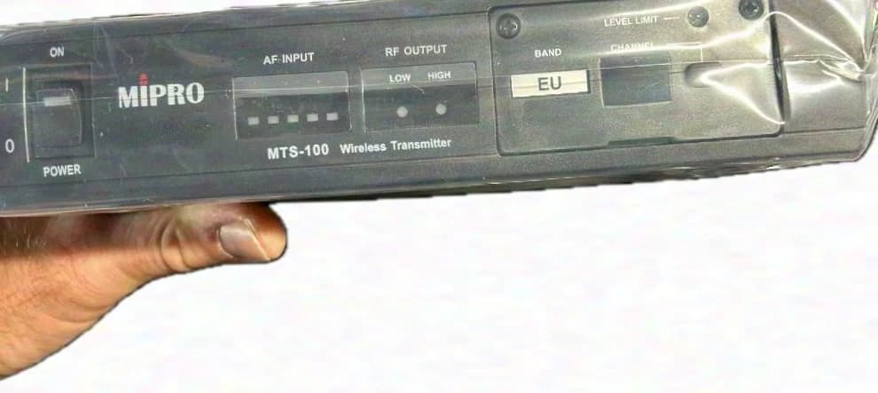 Mipro MTS-100, MTG 100R, MTG 100CR, MG-IS1 und E20S incl Kabel als Set