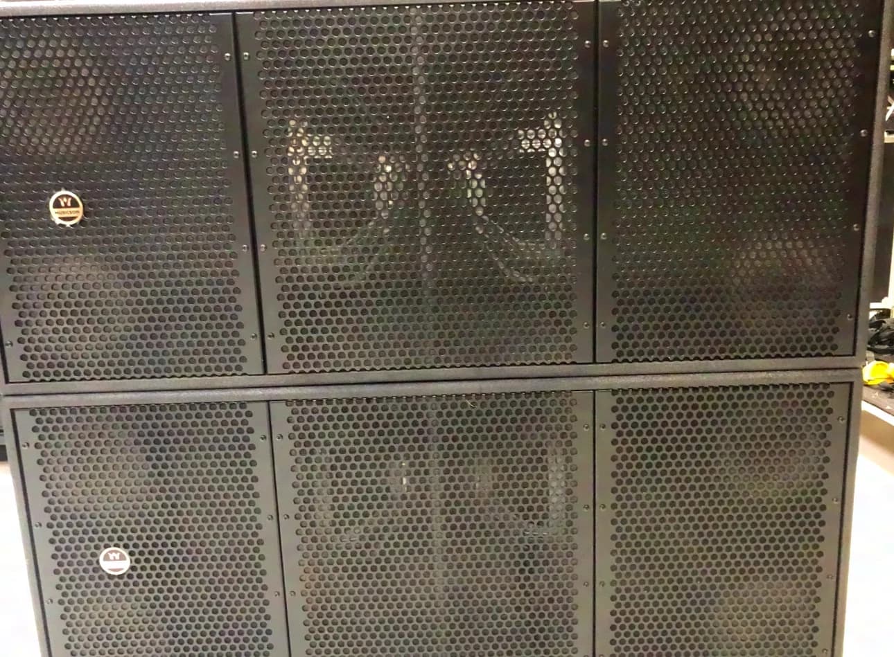 Musicson, Falcon 210 und BP-218 DA Musicson Line-Array-System