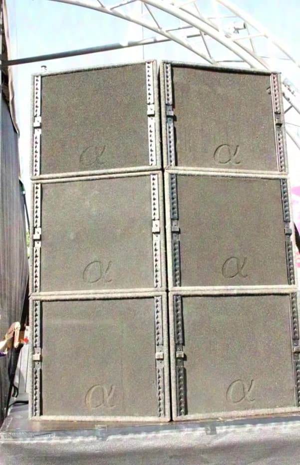 NEXO Alpha B1 15, horngeladener Bass für Point-Source-Array PA-Anlage