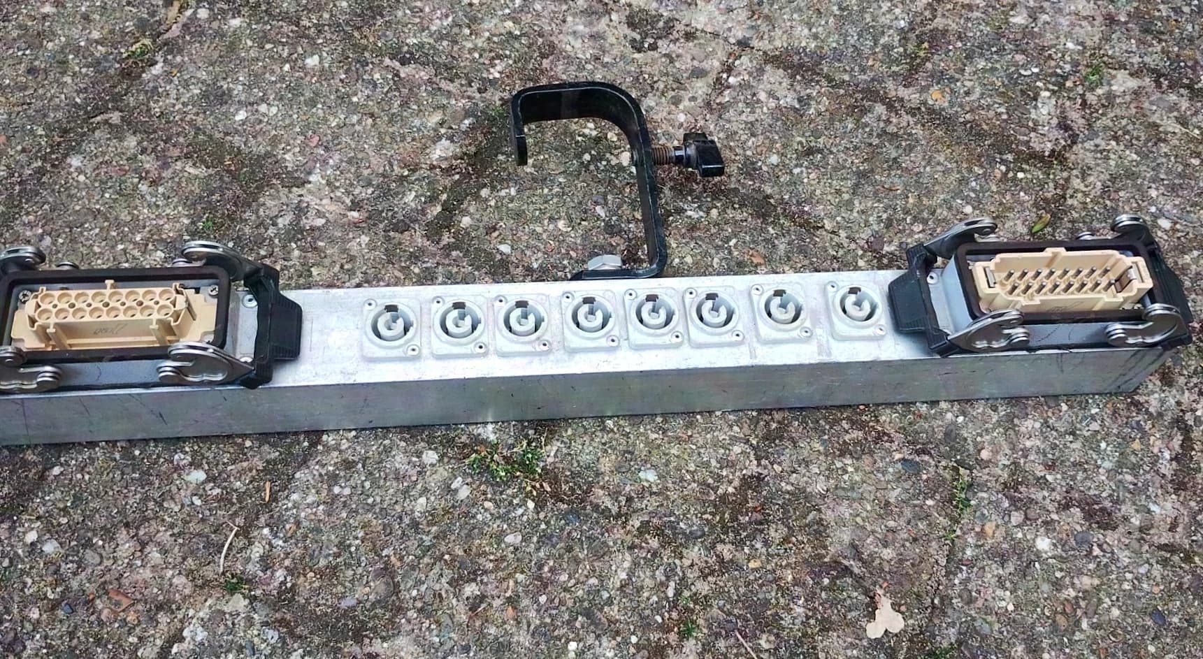 Neutrik Powercon Harting Bar Lastkabel Breakout Box