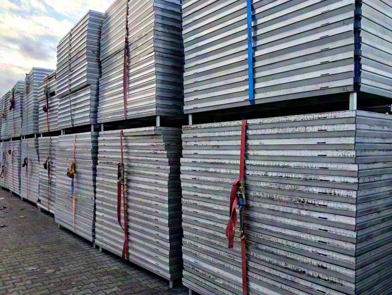 Nivtec FLEXIBEL Systempodest 2,0m x 1,0m, gebraucht