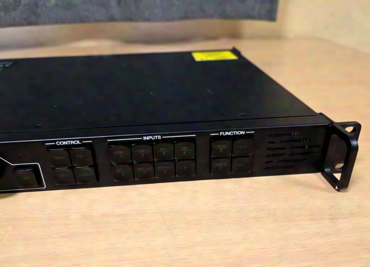 NovaStar VX600 LED-Videoprozessor