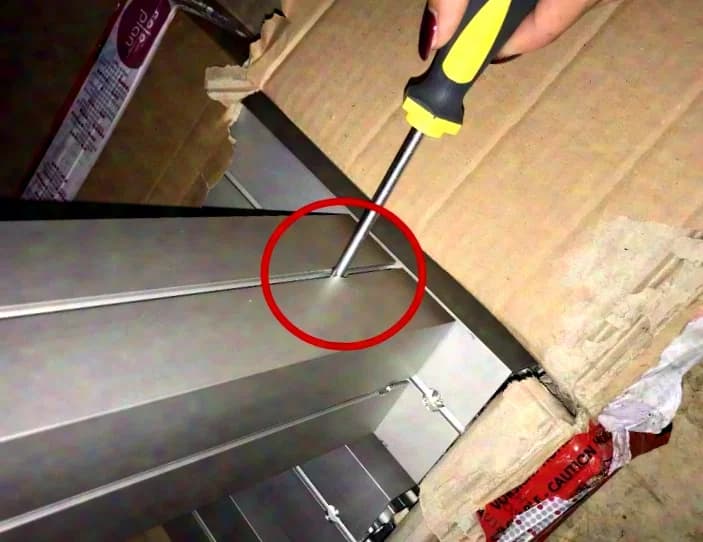 OCTANORM Lichtkonstruktion für Messestände