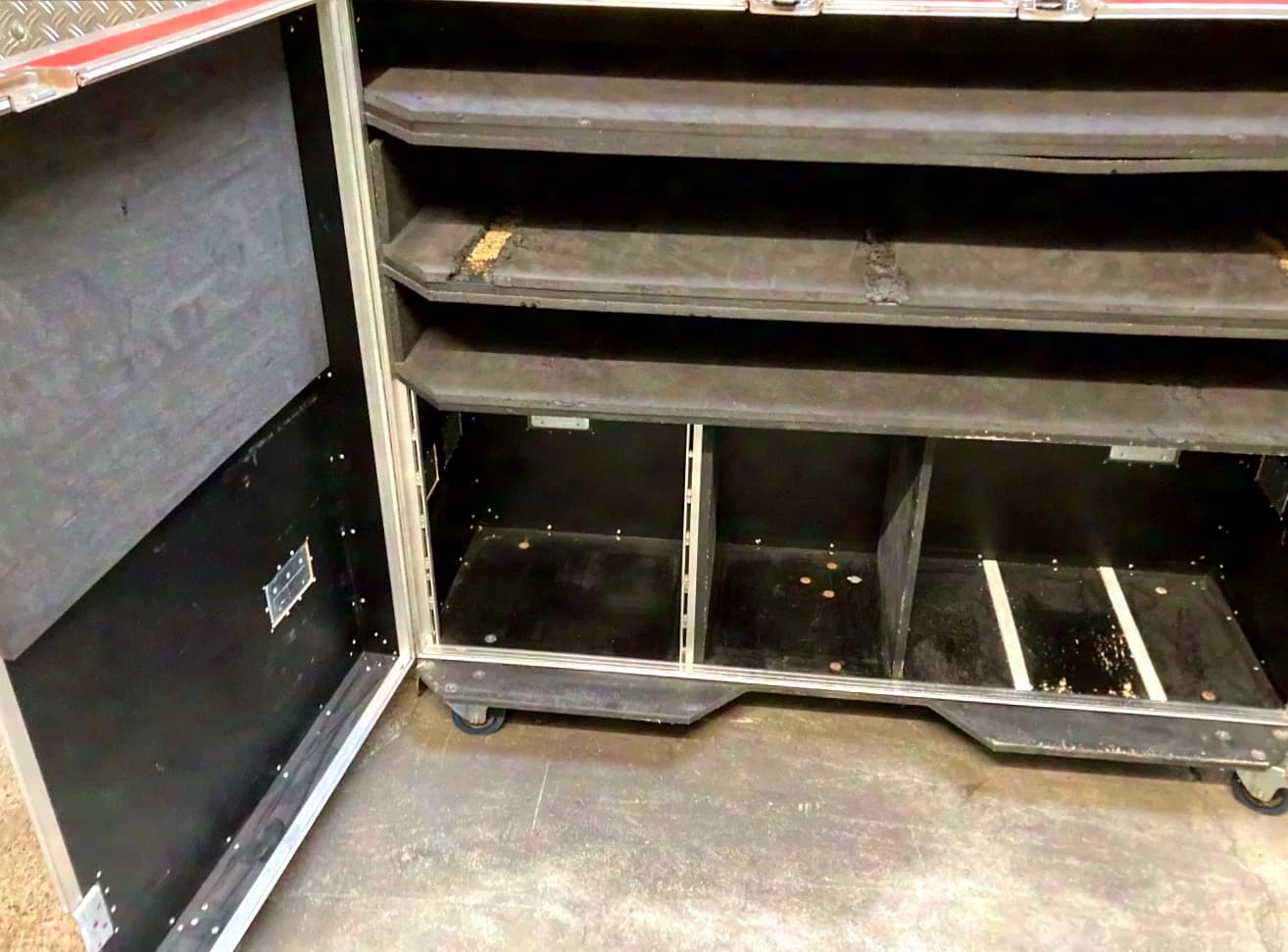 Office Backline Case