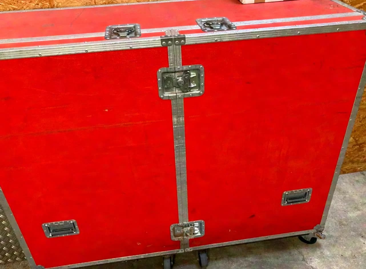 Office Backline Case