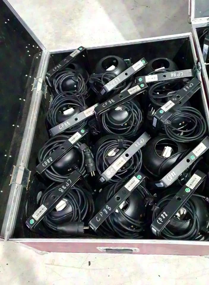 PAR 64 Floorspot, schwarz, 500 W CP 88, mit Farbfilter "folgende Nr. immer angeben: 45*"