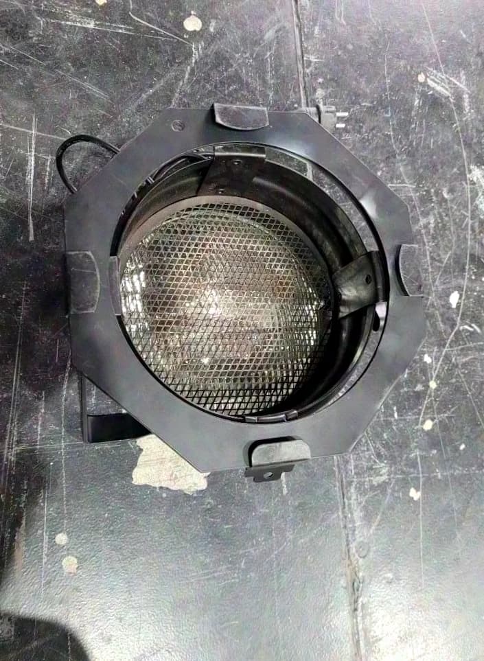 PAR 64 Floorspot, schwarz, 500 W CP 88, mit Farbfilter "folgende Nr. immer angeben: 45*"