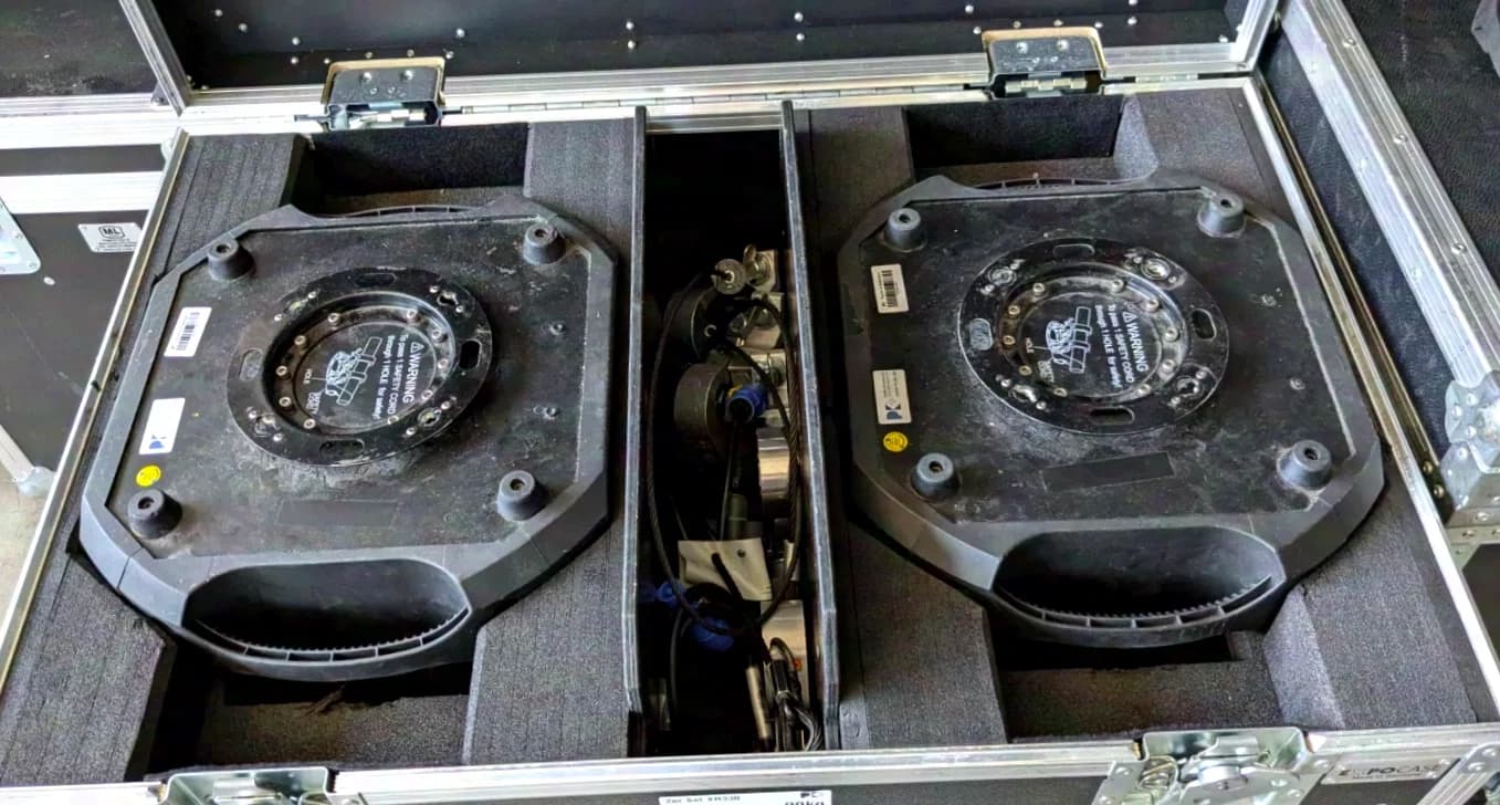 PR Lighting XR 330 Moving Head Spot