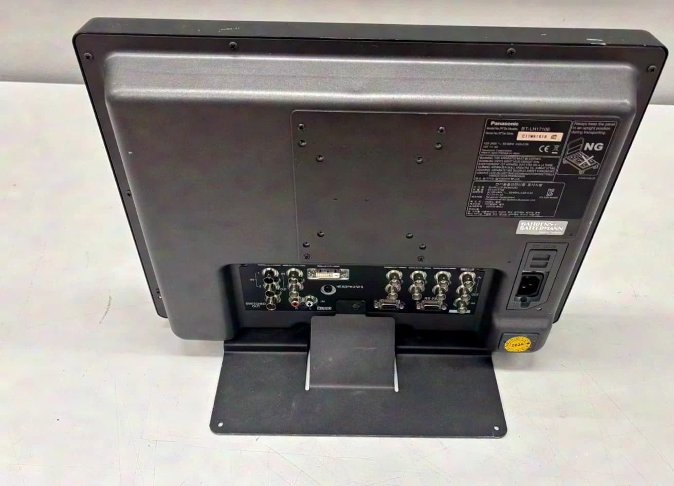 Panasonic BT-LH1710E 17" LCD-Vorschaumonitor, schwarz