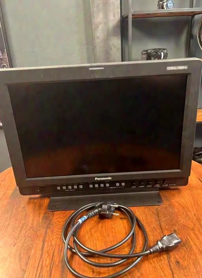 Panasonic BT-LH1760E 17" LCD-Monitor
