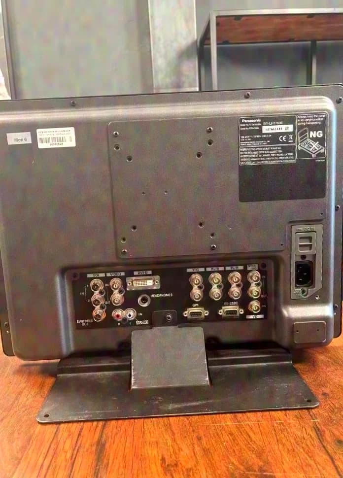Panasonic BT-LH1760E 17" LCD-Monitor