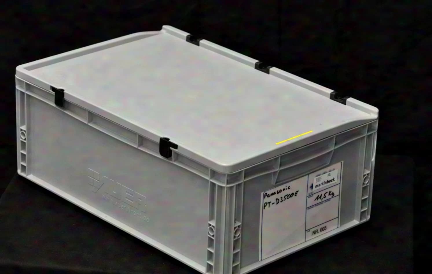 Panasonic DLP Projektor PT-D3500