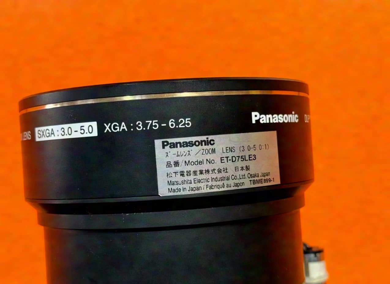 Panasonic ET-D75LE3 (3.0 - 5.0:1) DLP Projection Zoom Lens Objektiv für Projektor