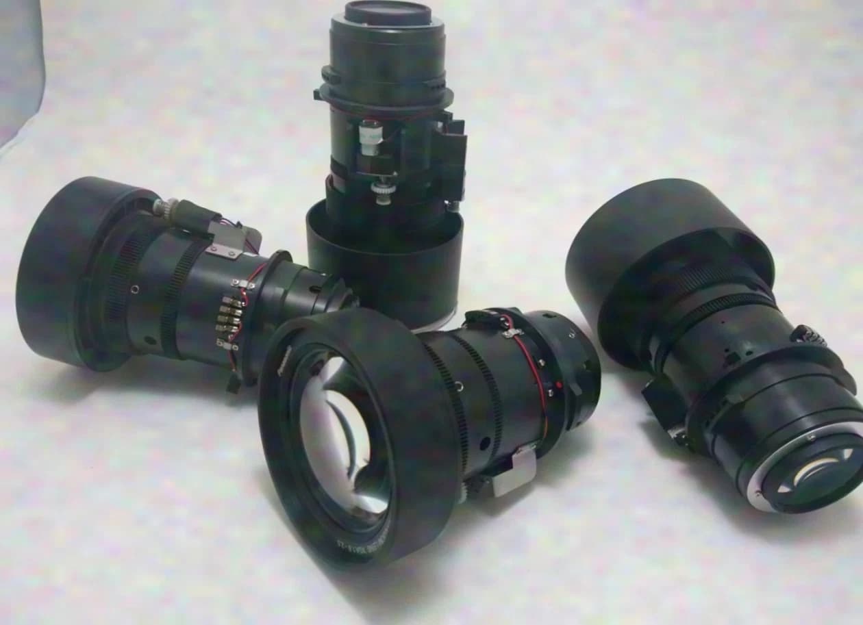 Panasonic ET-DLE350 (3.60-5.40:1)