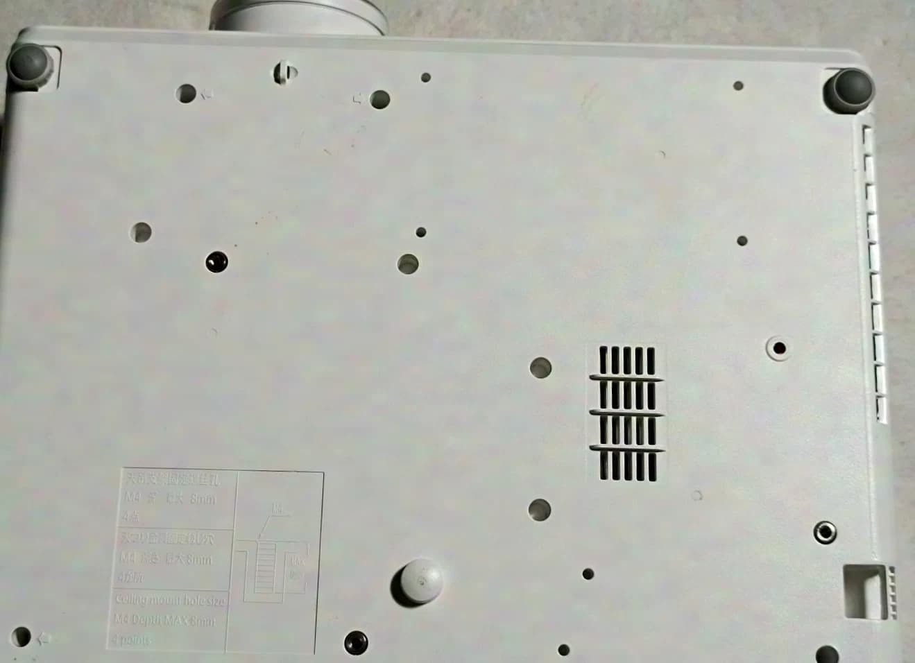 Panasonic PT-VX420E LCD Datenprojektor, XGA, 4500 Ansi, 1,2-1,9:1