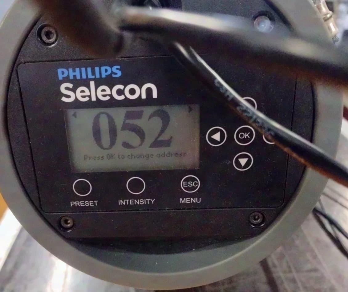 Philips Selecon plprofile1 LED-Zoomprofilscheinwerfer 18-34°