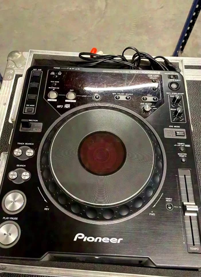 Pioneer CDJ 1000MK3 im Case - 2er Set