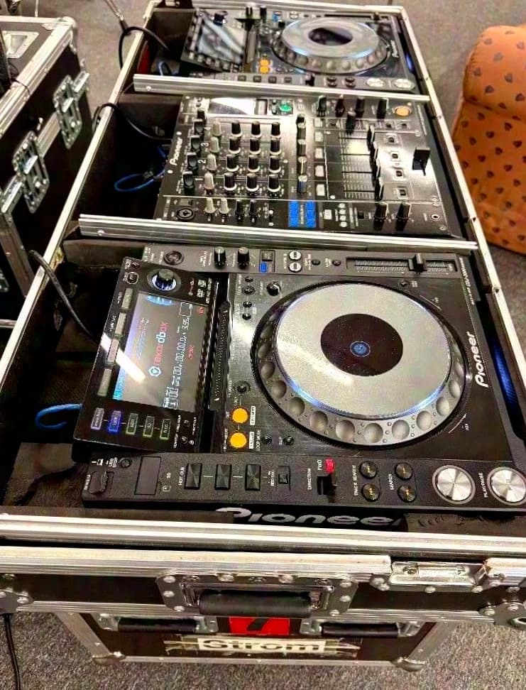 Pioneer DJ Set Pioneer CDJ 2000 Nexus