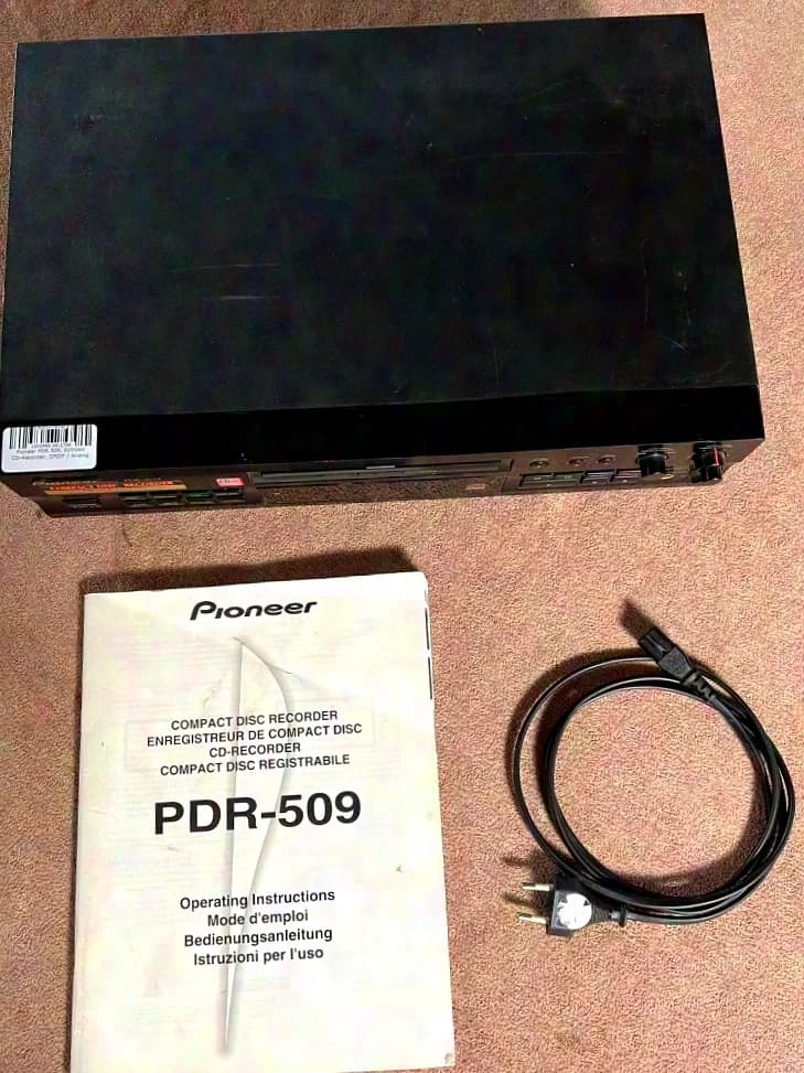 Pioneer PDR 509 Echtzeit CD-Recorder, SPDIF / Analog