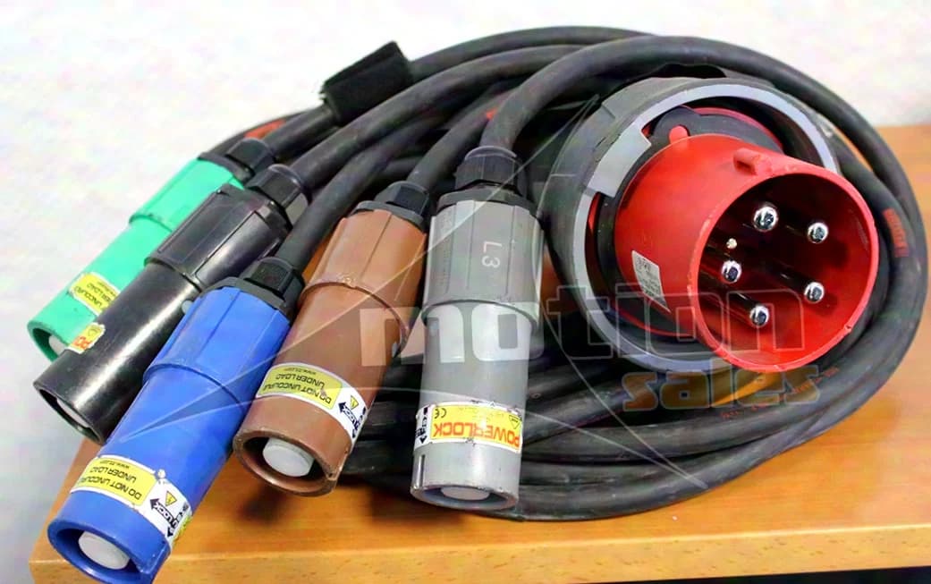 Powerlock Adapter und Kabel