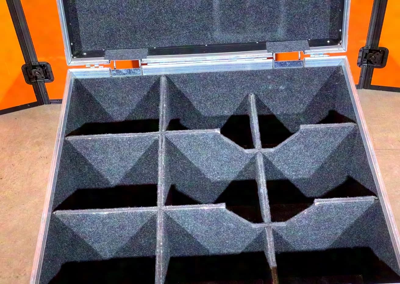 ProCase Truhen-Case mit 9 Fächern | passend für ARRI 650 PLUS, ETC Source Four PAR | 84 x 80 x 61cm