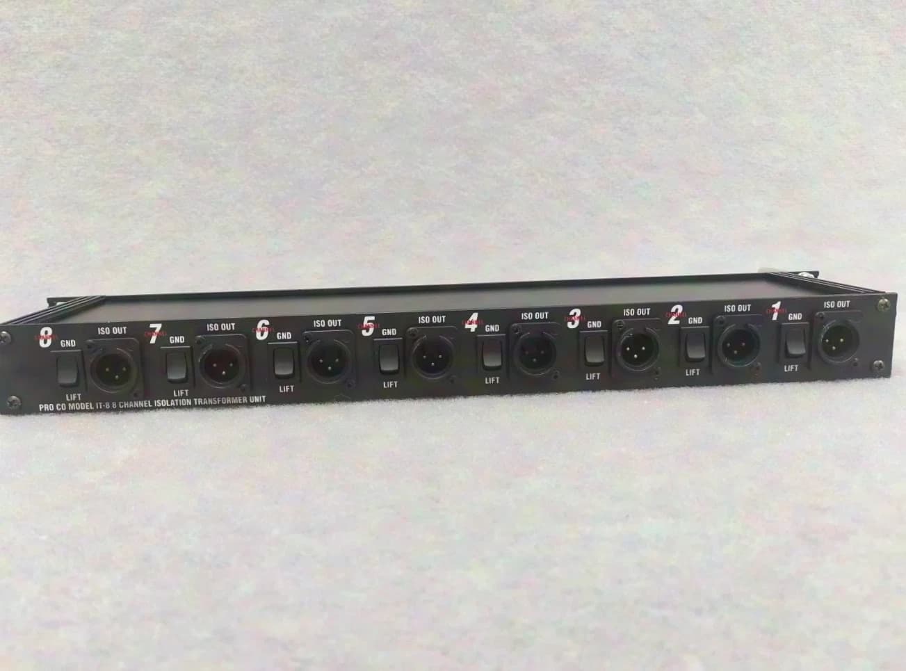 ProCo IT-8A 8-fach Übertragungs Symmetriebox