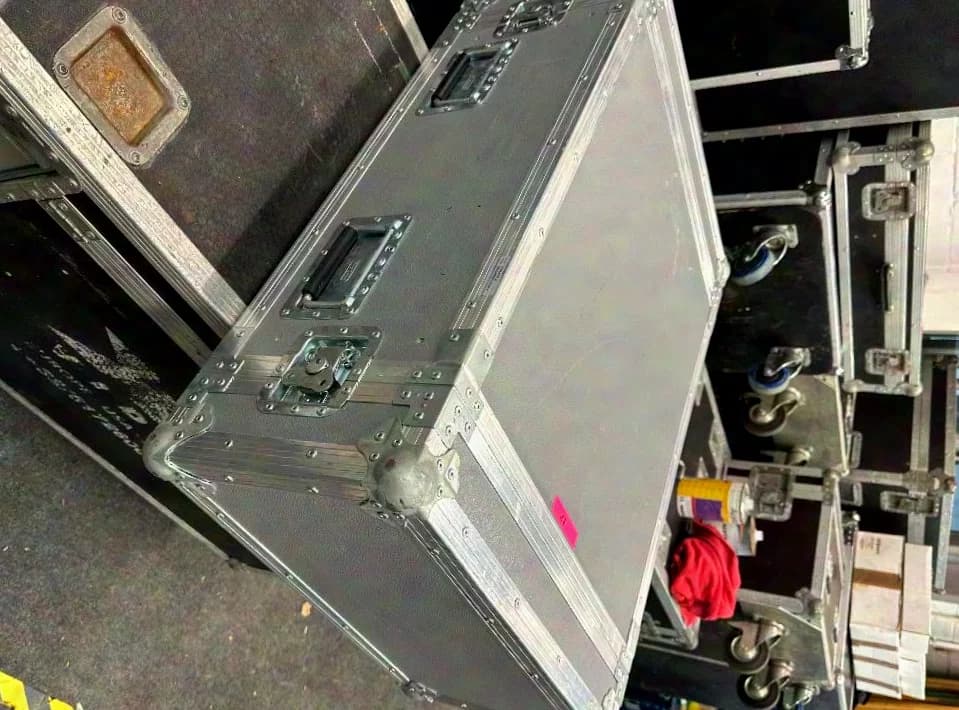 Procase Universalrack mit Rückklappe