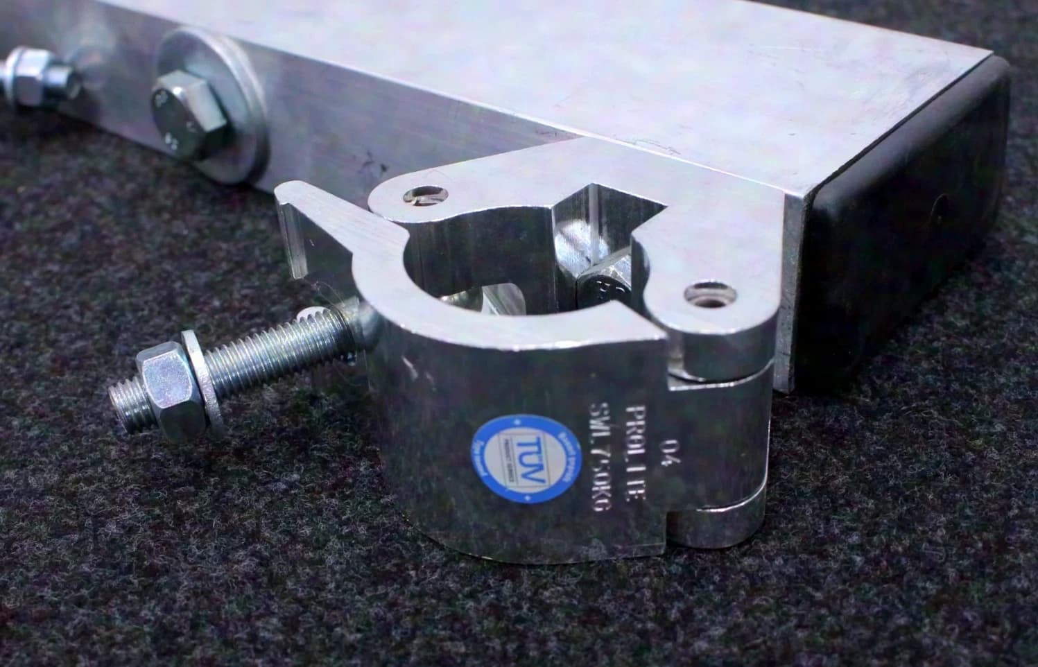 Prolyte 4 Stück ACC-40D/V Hanging Bracket / Gizmo