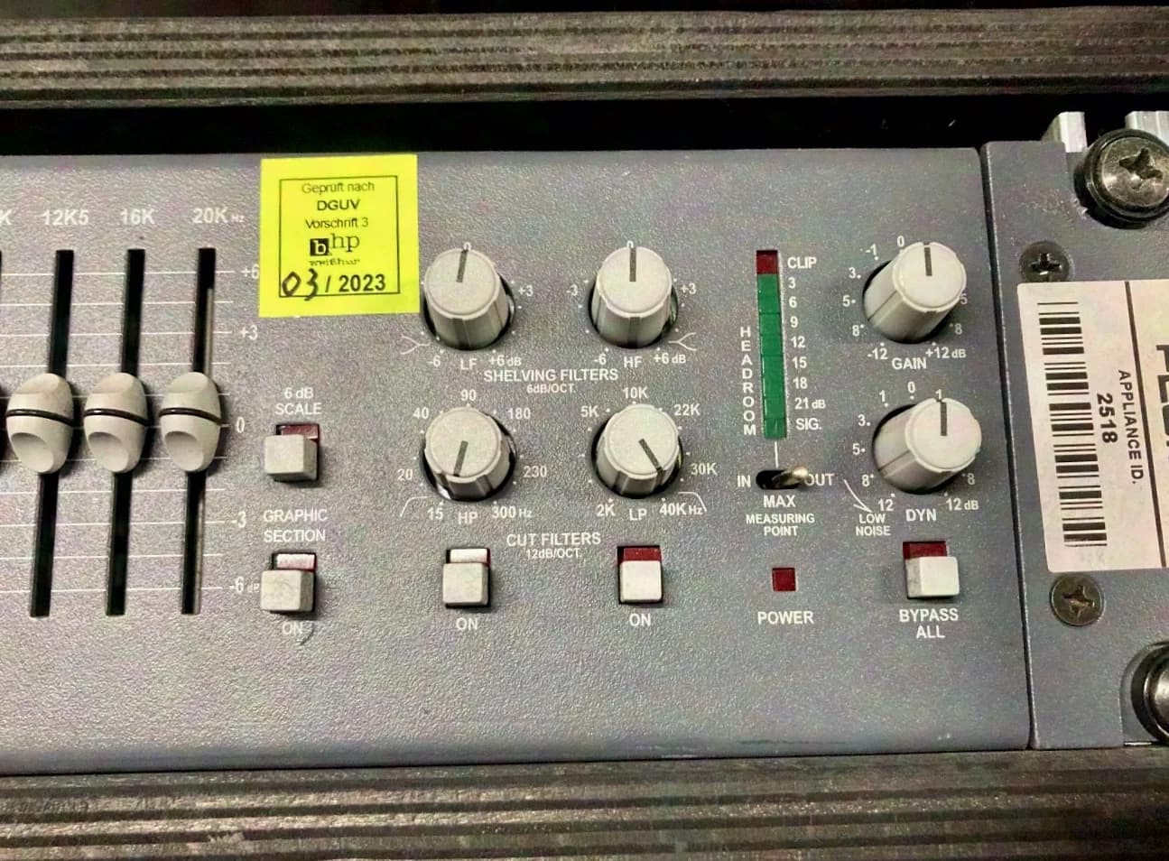 Q4 Audio GE134 1x 30 Band grafischer Equalizer