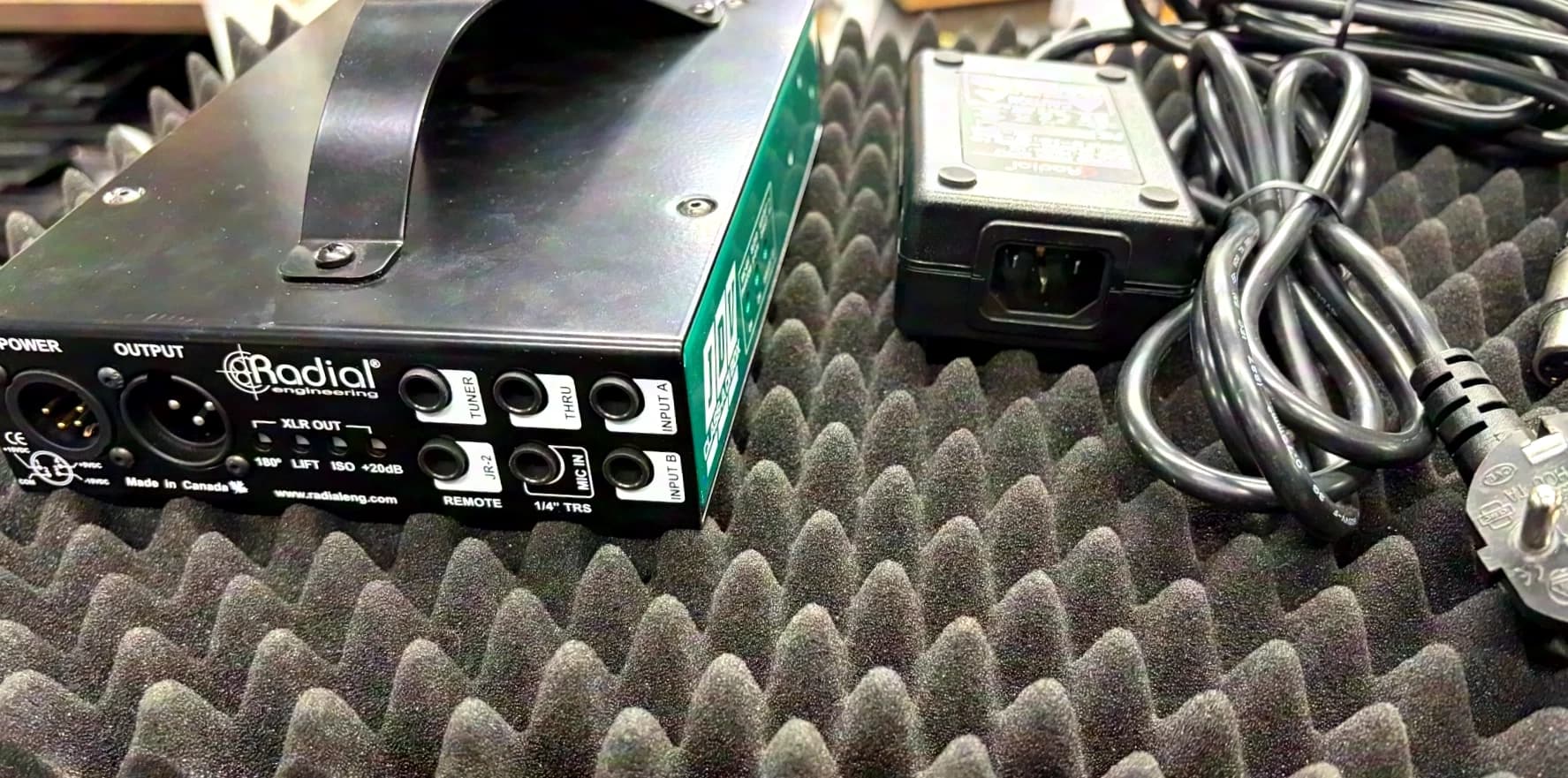 Radial JDV Mk5 Aktive DI-Box mit zwei Eingängen