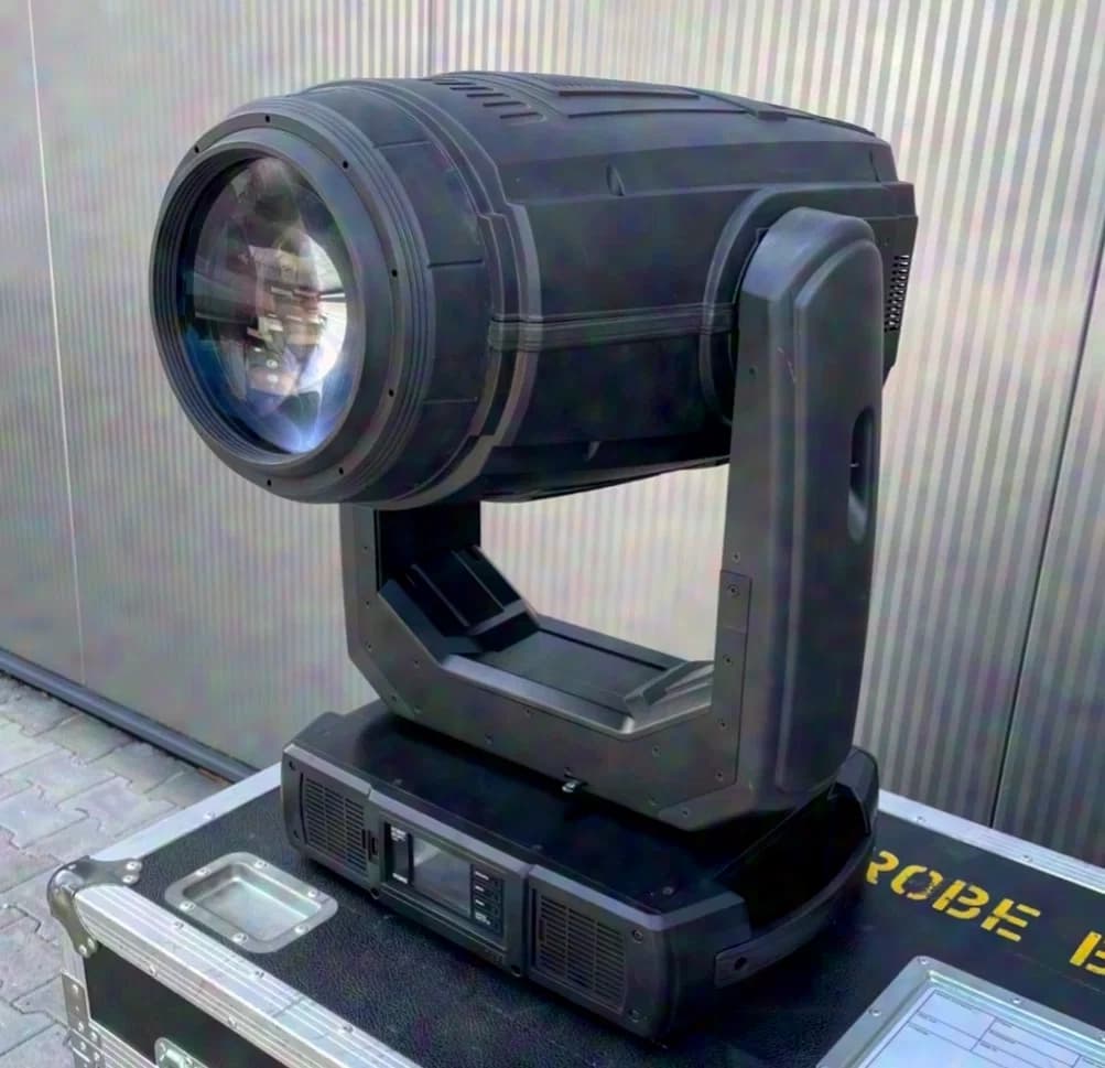 Robe BMFL Spot